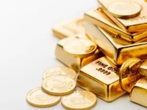بلغت اسعار الذهب في السوق المحلية نحو 28.3 دينارا للغرام من عيار 24 قراطا، فيما سجل غرام عيار الـ 21 نحو 25 دينارا وسجل عيار 18 نحو 21.3 دينارا، وبلغ سعر الليرة الرشادي 177 دينارا وسعر الليرة الانجليزية 202 دنانير