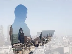 إدراكك الدائم للبيئة المحيطة، وما يحدث في الداخل والخارج، هو الخطوة الأولى كي تقي نفسك وأعضاء الفريق من الانزلاق، وبصفتك قائد