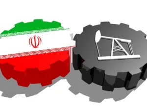 من السهل أن تضيف إيران مليون برميل يوميًا إلى صادراتها بعد انتهاء الحظر، نظرًا لأنها تخزن ما بين 30 و35 مليون برميل يوميًا من النفط في السفن حاليًا قبالة سواحلها