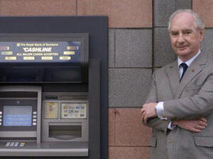 جيمس جودفيلو مخترع الصراف الآلي 