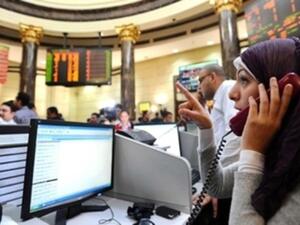 الضغوط التي تعرضت لها السوق خلال جلسات الأسبوع الماضي تمثل أكبر دافع لتجاهلها الأحداث التي تشهدها الساحة السياسية