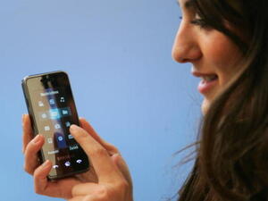 The experts said spending on mobile advertising, especially on mobile display ads, in the Middle East is expected to reach $10 million in 2012