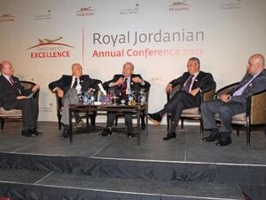 الرؤساء التنفيذييون السابقون للملكية الأردنية / من اليمين : الرئيس الحالي المهندس عامر الحديدي ، المهندس سامر المجالي (2001-2009) ، نادر الذهبي (1994-2001) ، حسام أبو غزالة (1989-1991) ، والنائب السابق لرئيس الإتحاد العالمي للنقل الجوي (أياتا) الدكتور مجدي صبري