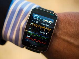 إماراتية في فريق أمريكي يطور تطبيقا لكشف العواطف