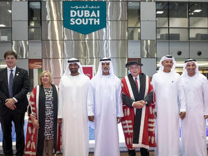 إطلاق أكاديمية ساوث ويلز للطيران في دبي الجنوب
