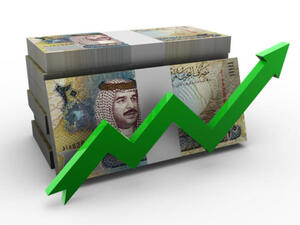 العام 2013 كان عام الاندماجات في القطاع المصرفي البحريني، و كان عام التقاط الأنفاس للبنوك الاستثمارية التي بدأت العام بمخاوف كبيرة من أزمات عالمية محتملة لكن الأخبار الطيبة فاجأتها