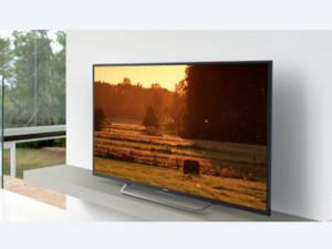 قالت سوني إن الطراز XBR-49X700D سيأتي بقياس 49 بوصة وسيُطرح بسعر 1000 دولار أميركي، أما الطراز الثاني فهو XBR-55X700D فسيأتي بقياس 55 بوصة وبسعر 1,500 دولار