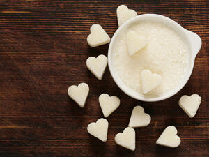 ألغت الهيئة مناقصة سابقة للسكر الأبيض يوم السبت الماضي، بعدما تلقت عرضًا واحدًا فقط.