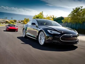 ستحمل السيارة الجديدة اسم تسلا موديل 3 - Tesla Model 3، ومن المتوقع أن يتم إطلاقها في حفل خاص سيقام في كاليفورنيا الجنوبية بتاريخ 31 مارس الجاري إن شاء الله