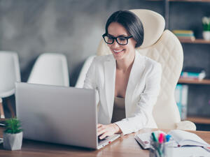 التمويل والشركات الناشئة بقيادة نساء
