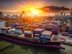 قيمة الرسوم الجمركية التي تم تحويلها من قبل دولة الإمارات لدول الخليج العربية عن السلع والبضائع التي دخلت إلى تلك الدول عبر المنافذ الجمركية بالدولة بلغت ما يعادل 866.4 مليون درهم