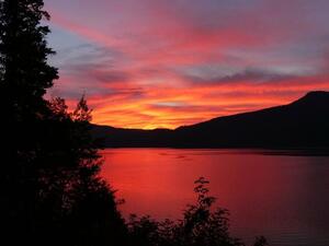 "Fear that the U.S.-Canada border may serve as a gateway for terrorists has been a recurring theme since the 9/11 attacks, with border security consistently trumping free movement and trade. " (Pixabay) 