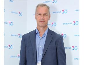 جراهام نيكولس، المدير العام في "أماديوس الخليج"