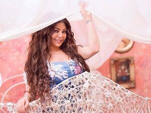 هيفاء وهبي تغني للـ(الحرباية)