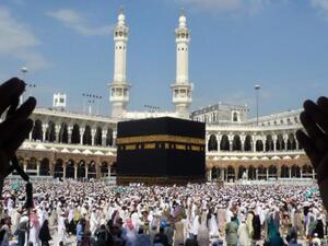 New regulations regarding the provision of services and visa allocation have been put in place for Umrah season 1437. (File photo)