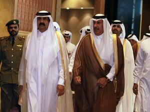 عرف ابن جاسم بدبلوماسيته القوية وحضوره الدولي الواسع بفترة حكمه