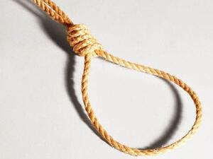 باكستان تعدم رجلا أدين بالقتل عندما كان صبيا