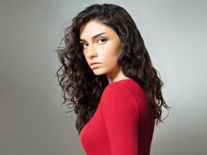 الفنانة التركية هازار ايرجوتشلو