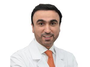 الدكتور أنور الحمادي رئيس شعبة الأمراض الجلدية في جمعية الإمارات الطبية