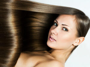 لاستعادة لمعان شعرك اعملي ماسكات لشعرك من المواد المتوافرة في مطبخك