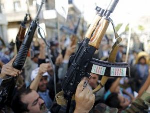 الحوثيون يتقدمون صوب عدن ويقتلون 12 مدنيا