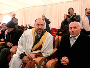 العلاقة بين الدولة والجماعة لم تنزلق أبدا إلى حد القطيعة النهائية