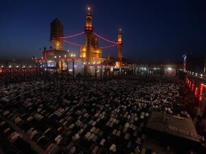 مرقد الامام الكاظم في بغداد
