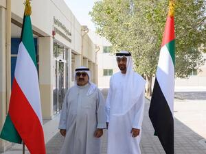 وزير الدفاع الكويتي التقى قبل أيام بولي عهد أبو ظبي محمد بن زايد لبحث الأزمة