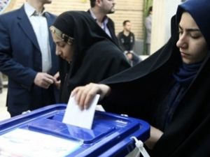 الاصلاحيون على وشك الفوز بمقاعد طهران الثلاثين في مجلس الشورى الايراني
