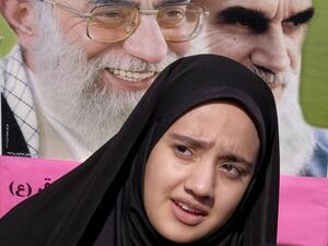 سيطرة على إيران وفق مبدأ أنا الشيخ وأنا الشاه
