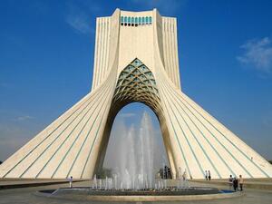Azadi Monument, Tehran (Source: Wikimedia Commons)