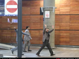 الإيرانيون لحظة وصولهم طهران