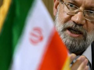 رئيس مجلس الشورى الإيراني علي لاريجاني