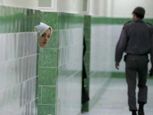 سجينة ايرانية-ارشيف