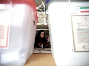 رفض العديد من المرشحين للانتخابات الايرانية وخصوصا من الاصلاحيين
