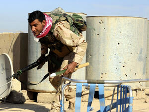 الجيش عراقي والأوامر إيرانية

تعديل إيراني على خطة معركة الموصل ورط القوات العراقية