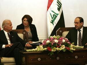 نائب الرئيس الاميركي، جو بايدن، خلال اجتماعه مع رئيس الوزراء العراقي المنتهية ولايته نوري المالكي ببغداد، 31 آب /2010/ا.ف.ب