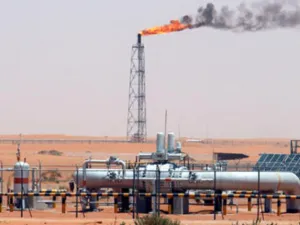 المنشات النفطية العراقية تشهد دائما هجمات تخريبية من قبل الجماعات المسلحة