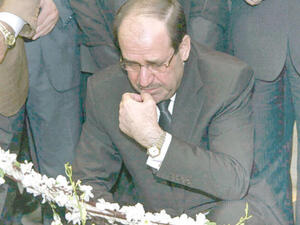 تضاربت الأنباء حول الإعلان عن الحكومة