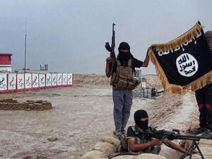 عناصر من تنظيم الدولة الاسلامية 