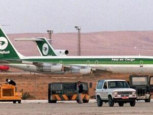 صورة من الارشيف تظهر طائرتين عراقيتين جاثمتين في مطار الملكة علياء منذ آب/اغسطس 1990