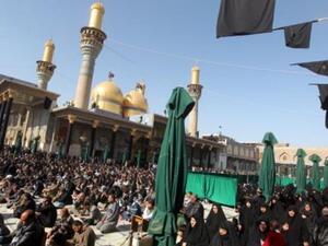 الشيعة يحتفلون بيوم العاشر من شهر محرم كل عام بذكرى إستشهاد الإمام الحسين