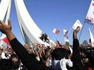 متظاهرون ضد الحكومة في البحرين 
