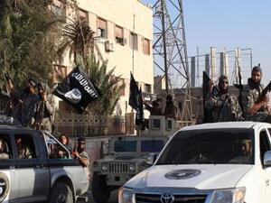 مقاتلون من تنظيم الدولة الاسلامية "داعش"