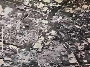 داعش يفجر منارة الحدباء وجامع النوري في الموصل