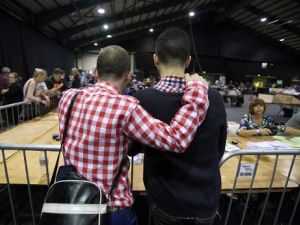 استفتاء تاريخي في ايرلندا لاجازة زواج المثليين
