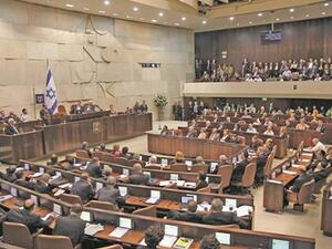 صادق الكنيست على مشروع قانون يحظر بموجبه زيارة ذوي أسرى حركة حماس في السجون الإسرائيلية