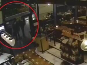 المنفذان ارتديا بدلات رسمية ونجحا بالتمويه - فيسبوك
