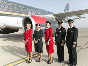 عبر المسافرون  الذين كانوا على متن الطائرة عن إعجابهم بهذه اللفتة المميزة من الملكية الأردنية.