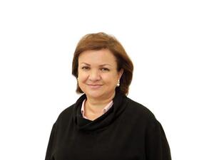 جنين ضو، الشريك المسؤول عن قسم الضرائب غير المباشرة في بي دبليو سي الشرق الأوسط